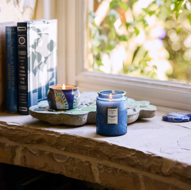 Hovedbilde Voluspa mediterranean lemon, liten glasskrukke