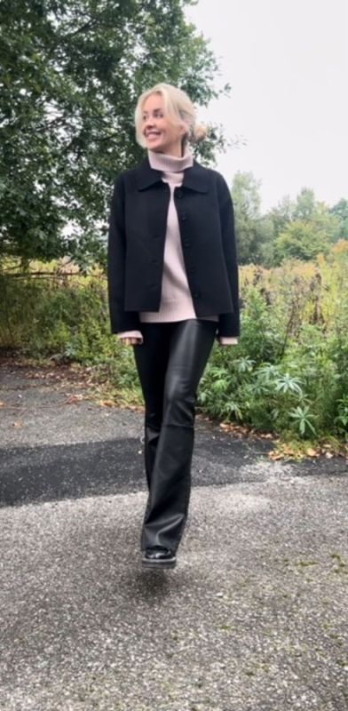 Amuse by Veslemøy Stella jacket BLACK